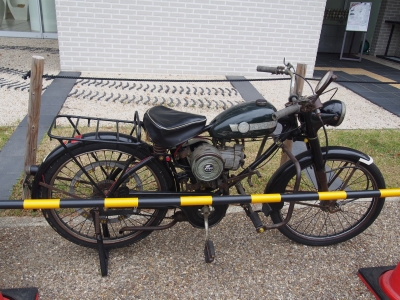 1950年代バイク展（1） | 会長ブログ | 中古車販売ならフリード