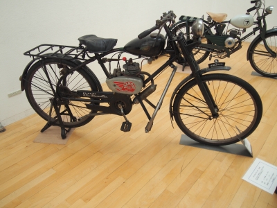 1950年代バイク展（1） | 会長ブログ | 中古車販売ならフリード